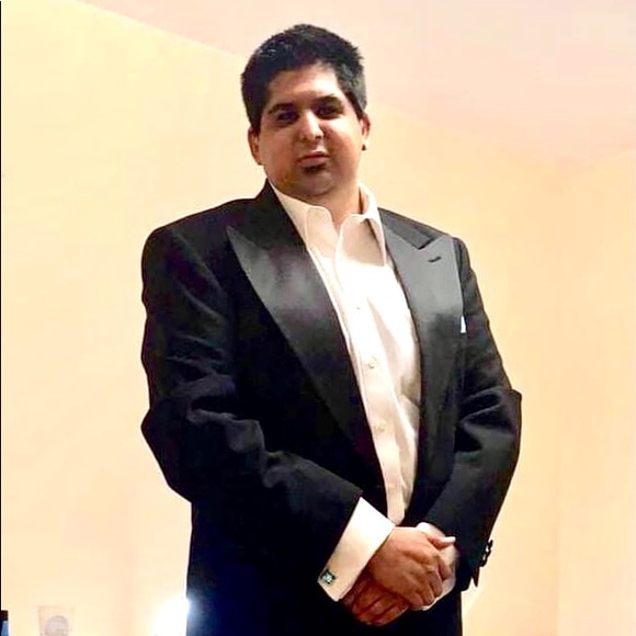 Meet your Posher, Sinan - Picture 3 of 5